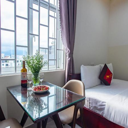 Le House Hotel And Studio Дананг Екстериор снимка