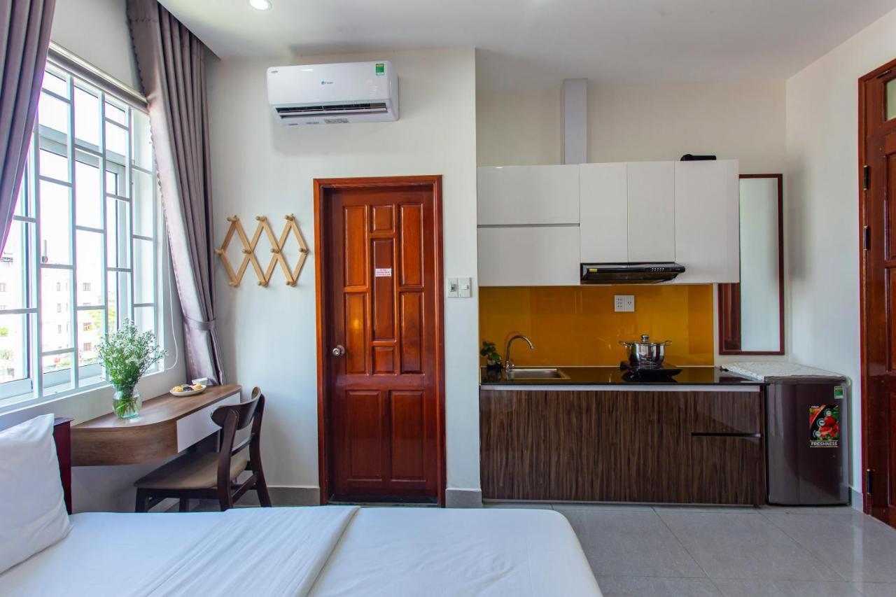 Le House Hotel And Studio Дананг Екстериор снимка