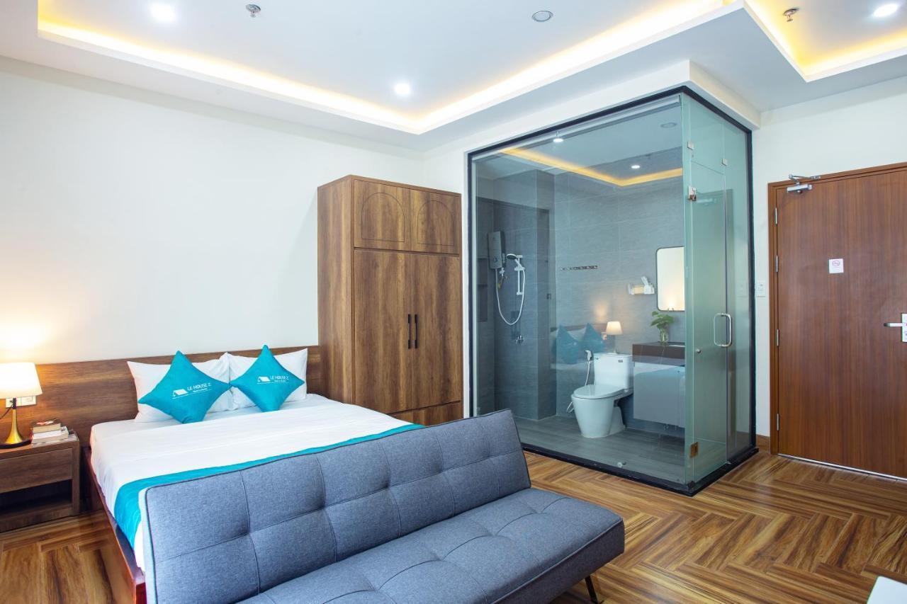 Le House Hotel And Studio Дананг Екстериор снимка